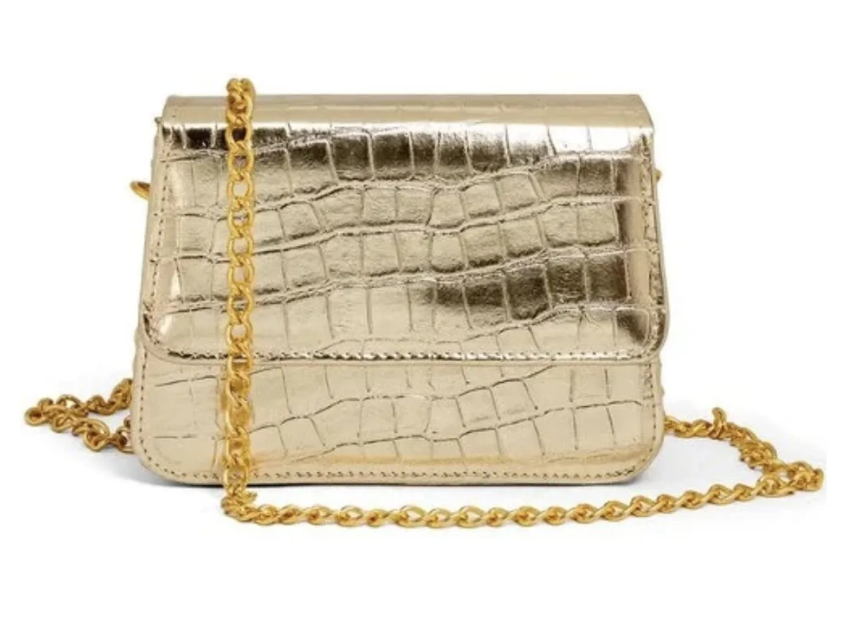 Bolsa mini croco com alça corrente transversal estilosa