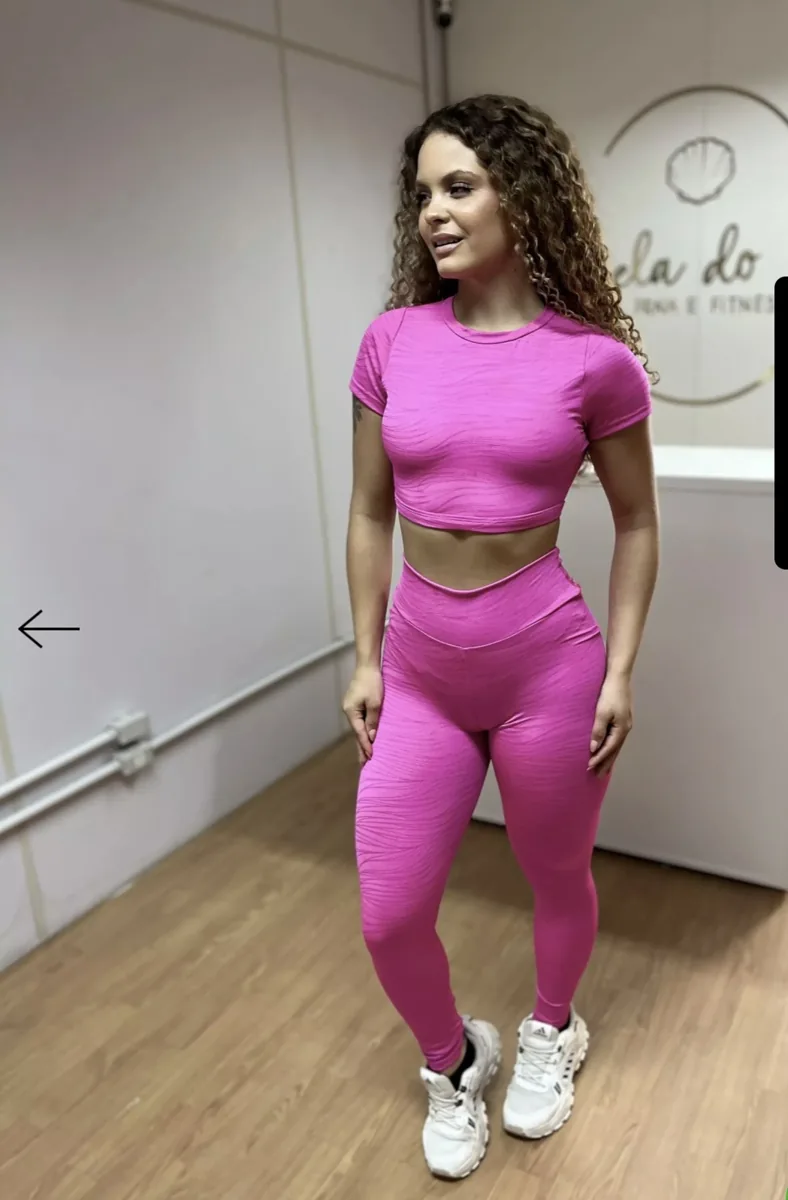 Conjunto calça + Cropped manga empina bumbum poliamida